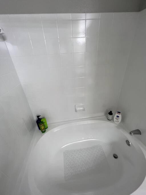 Stylish Midtown Spot Apartment